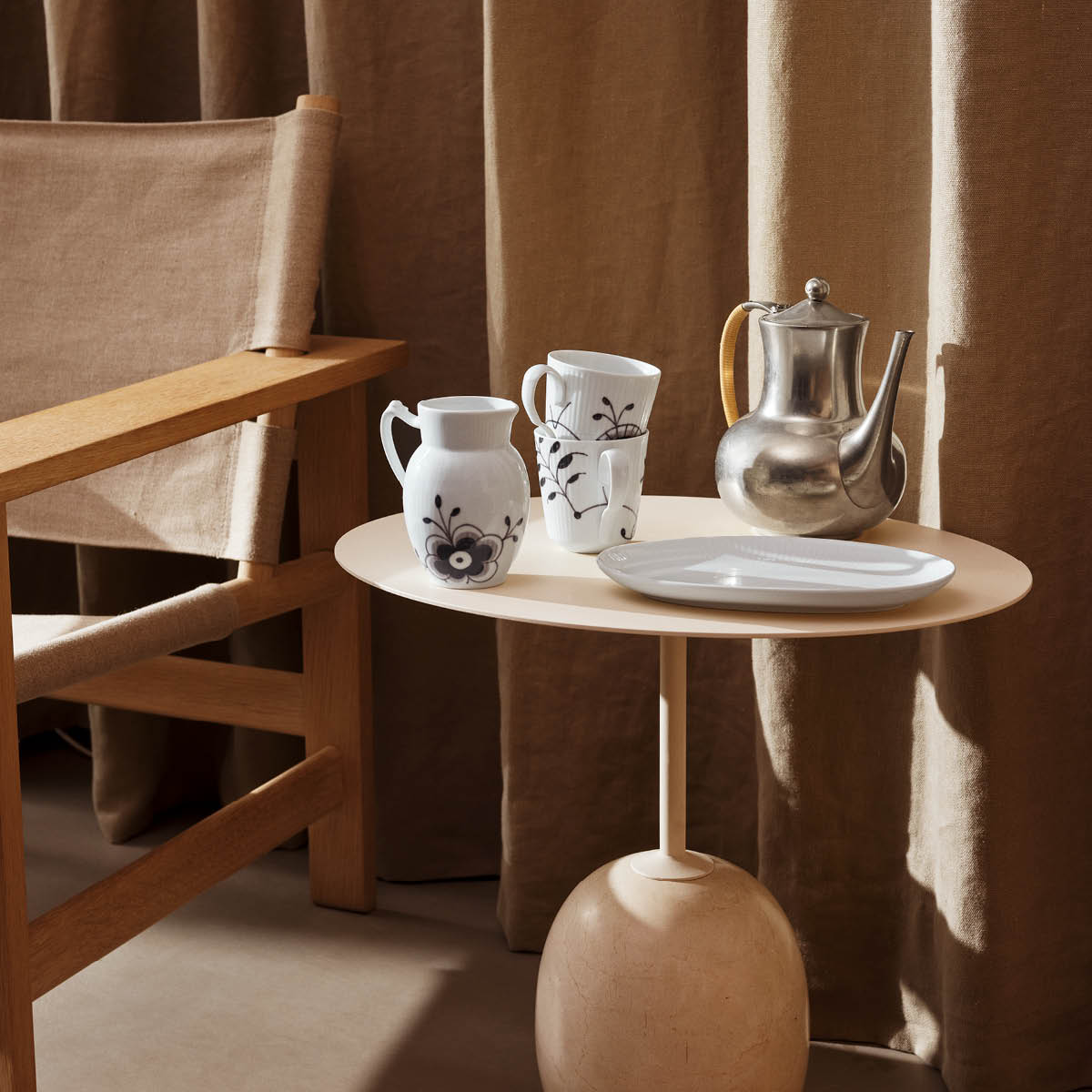 Black Fluted Mega Mugg 28 cl 2-pack