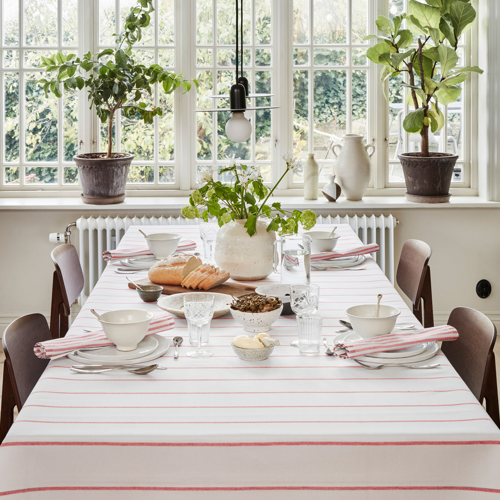 Tvärs Duk 150x300 cm