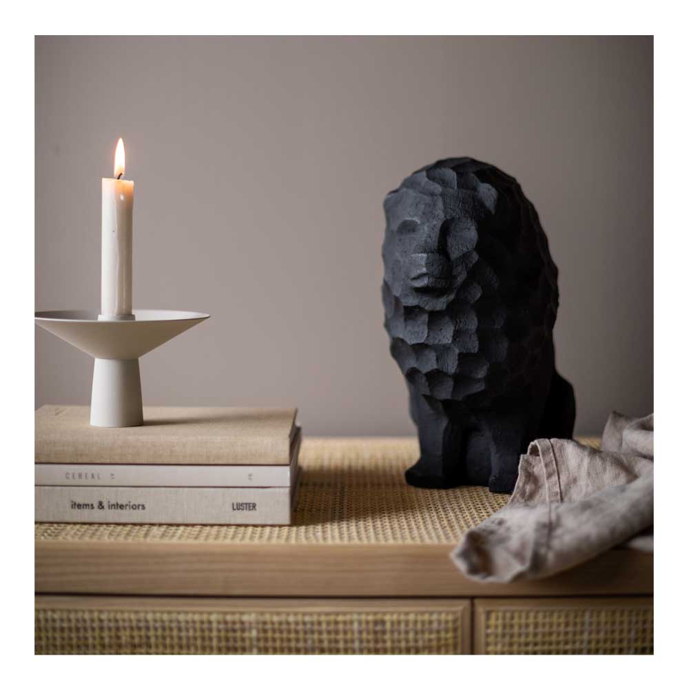 Lion of Judah Skulptur i kalksten Lejon 19,5x25,5 cm Svart