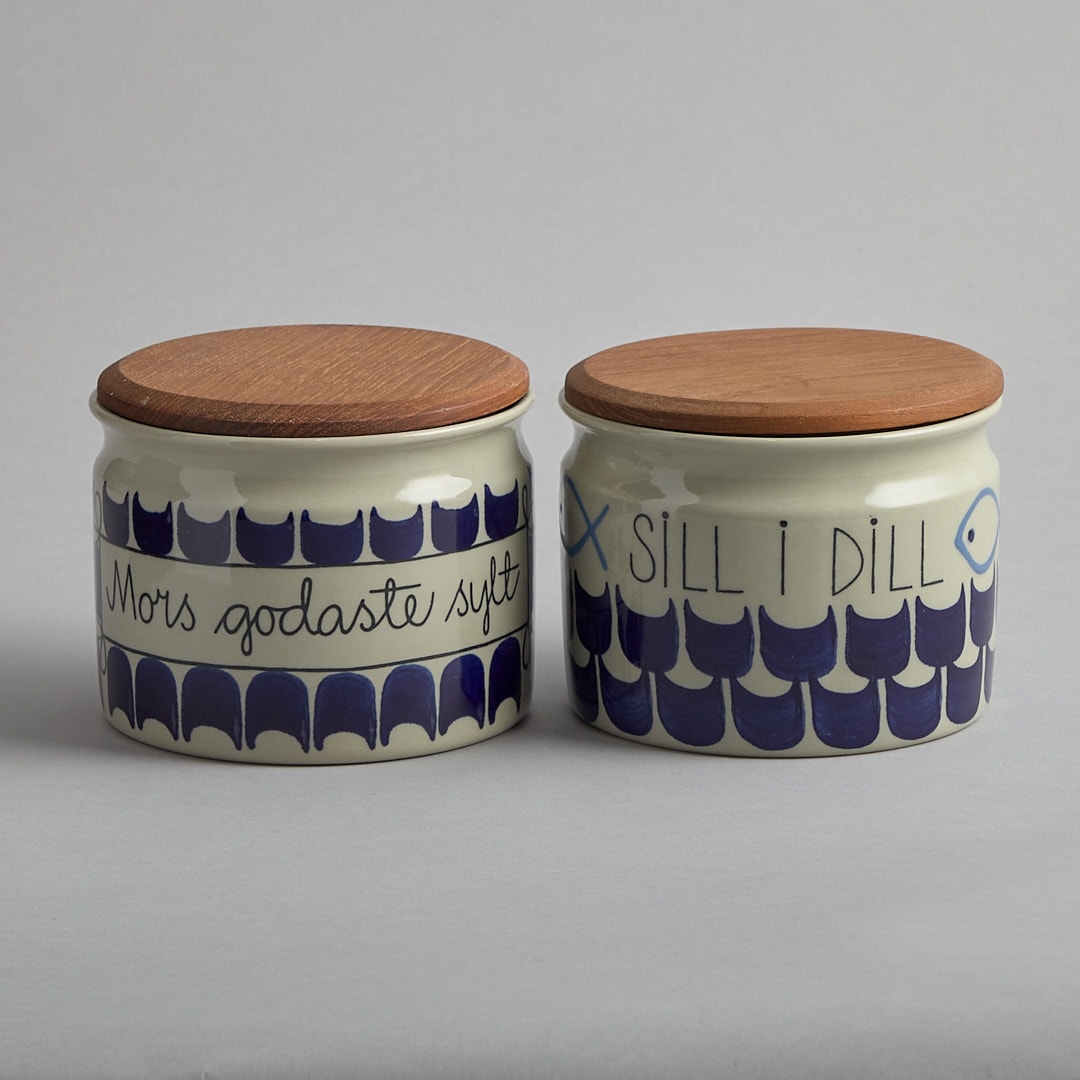 SÅLD Burkar med lock av Marianne Westman