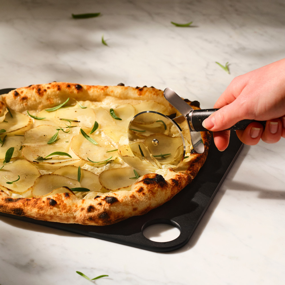 REDO Pizzaskärare 18 cm Svart