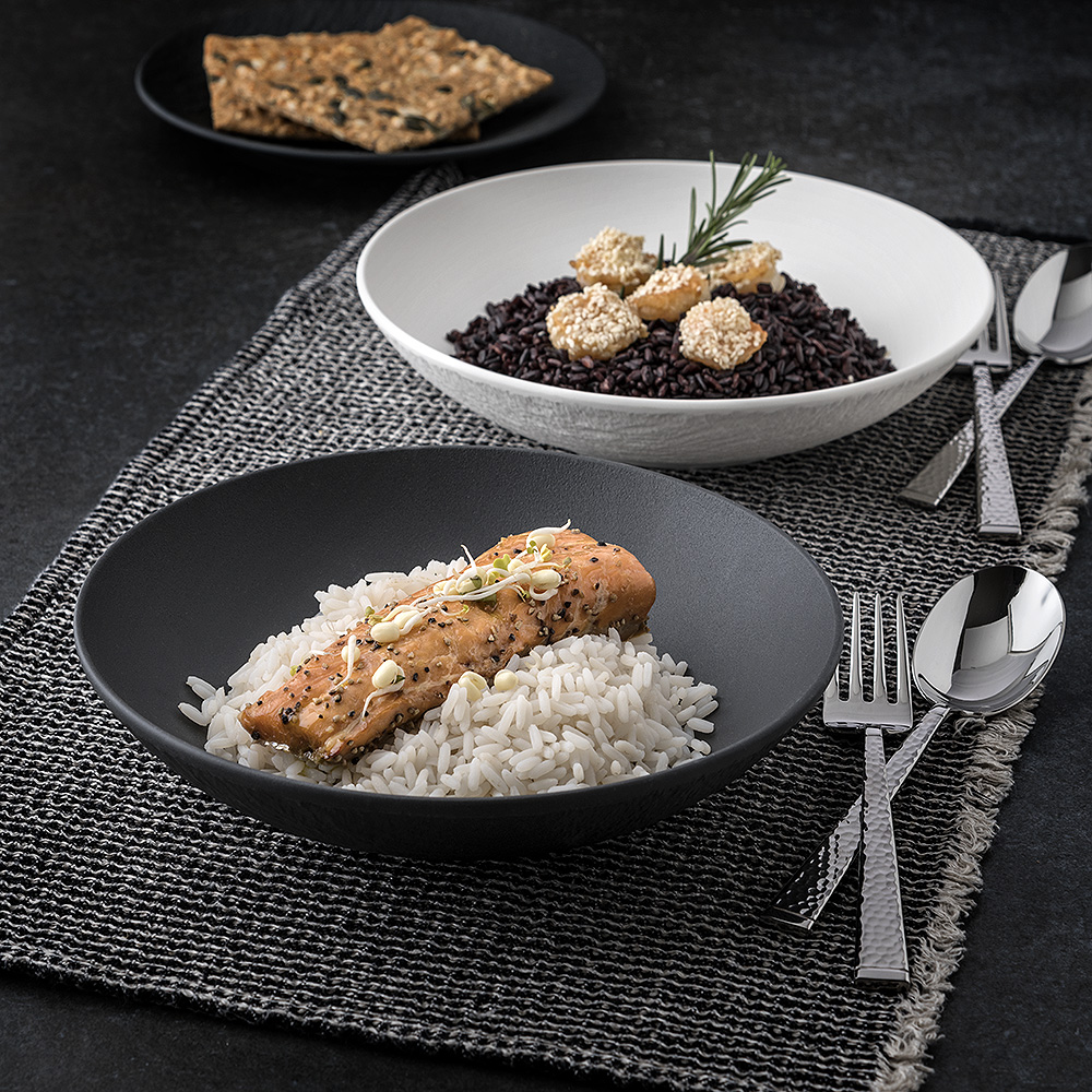 Manufacture Rock Tallrik djup 23,5 cm Svart