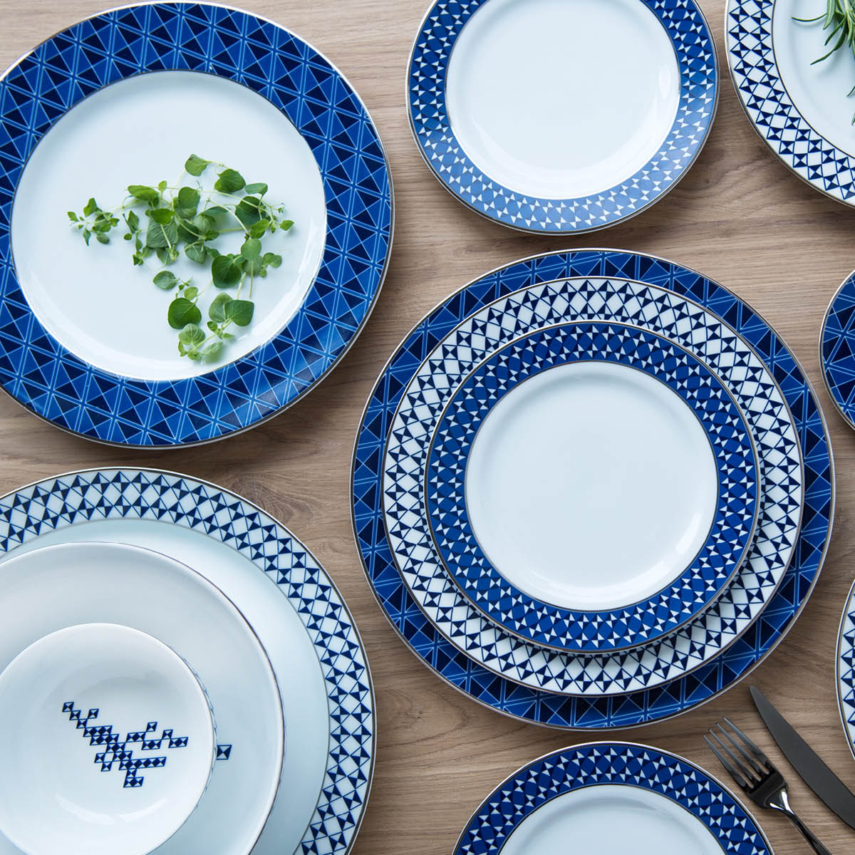 Tokyo Origami Skål 25 cm Vit/Blå