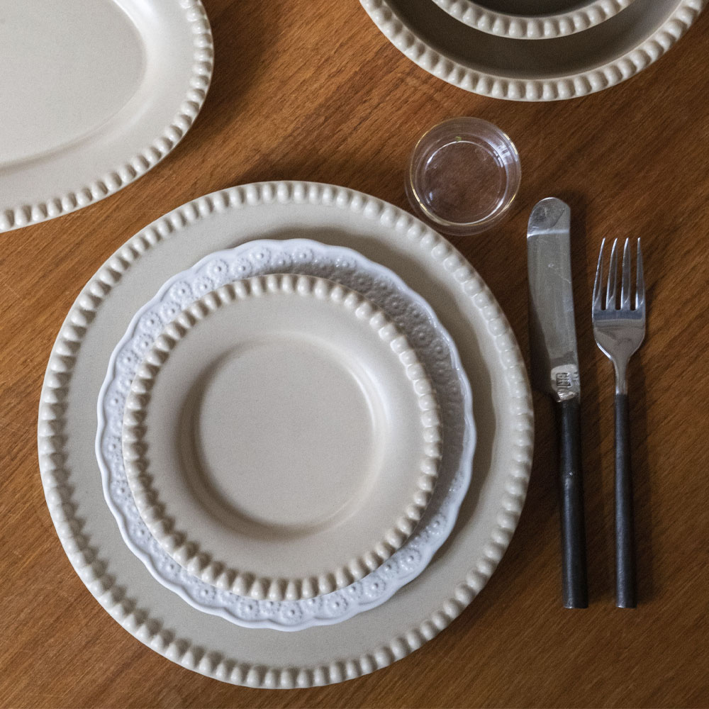 Daria Tallrik 28 cm Sand