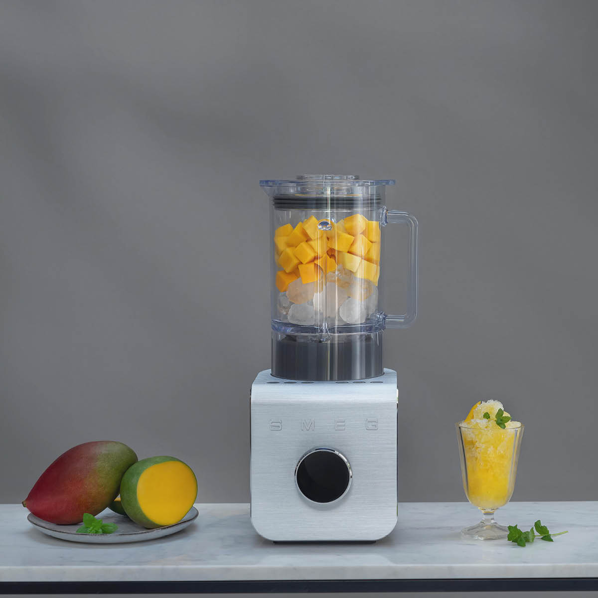 Smeg High Performance Blender Matt Svart