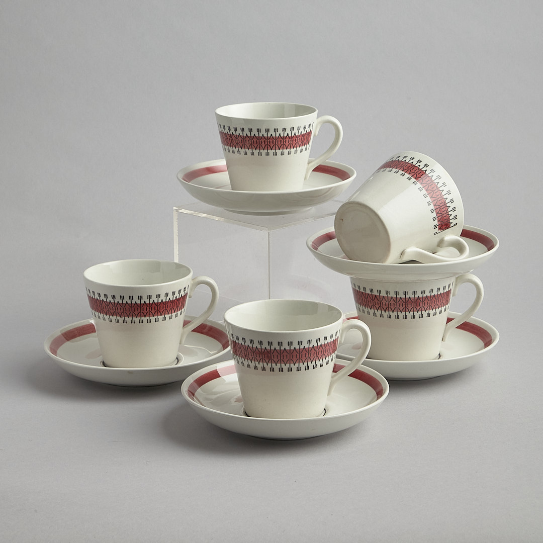 Delfi 5 koppar med fat