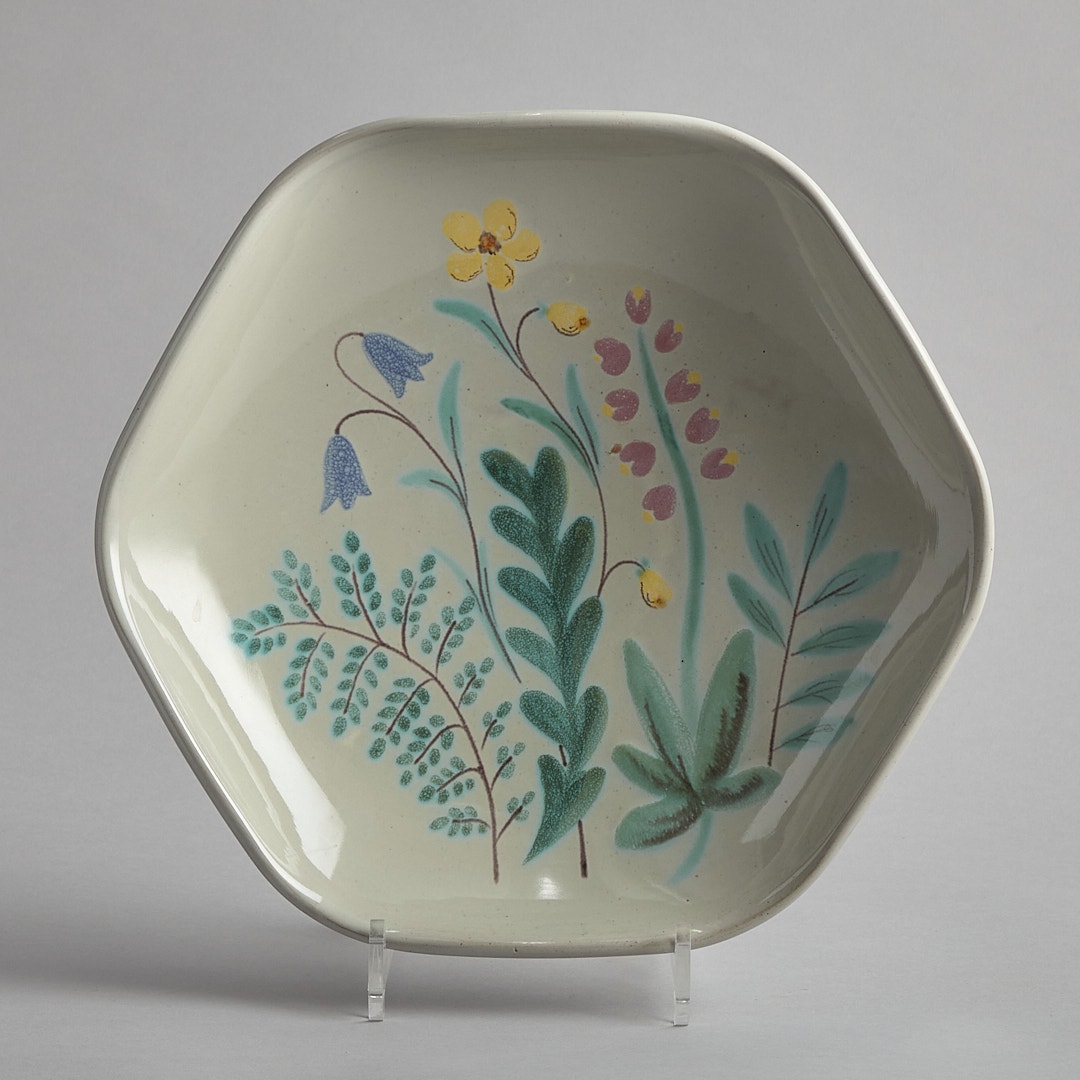 "Ängsblom" hexagonformat fat