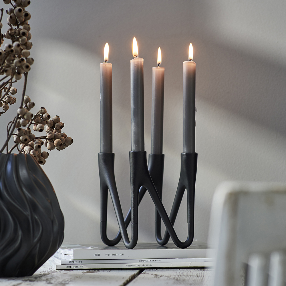 Roots Ljusstake 4 ljus Svart