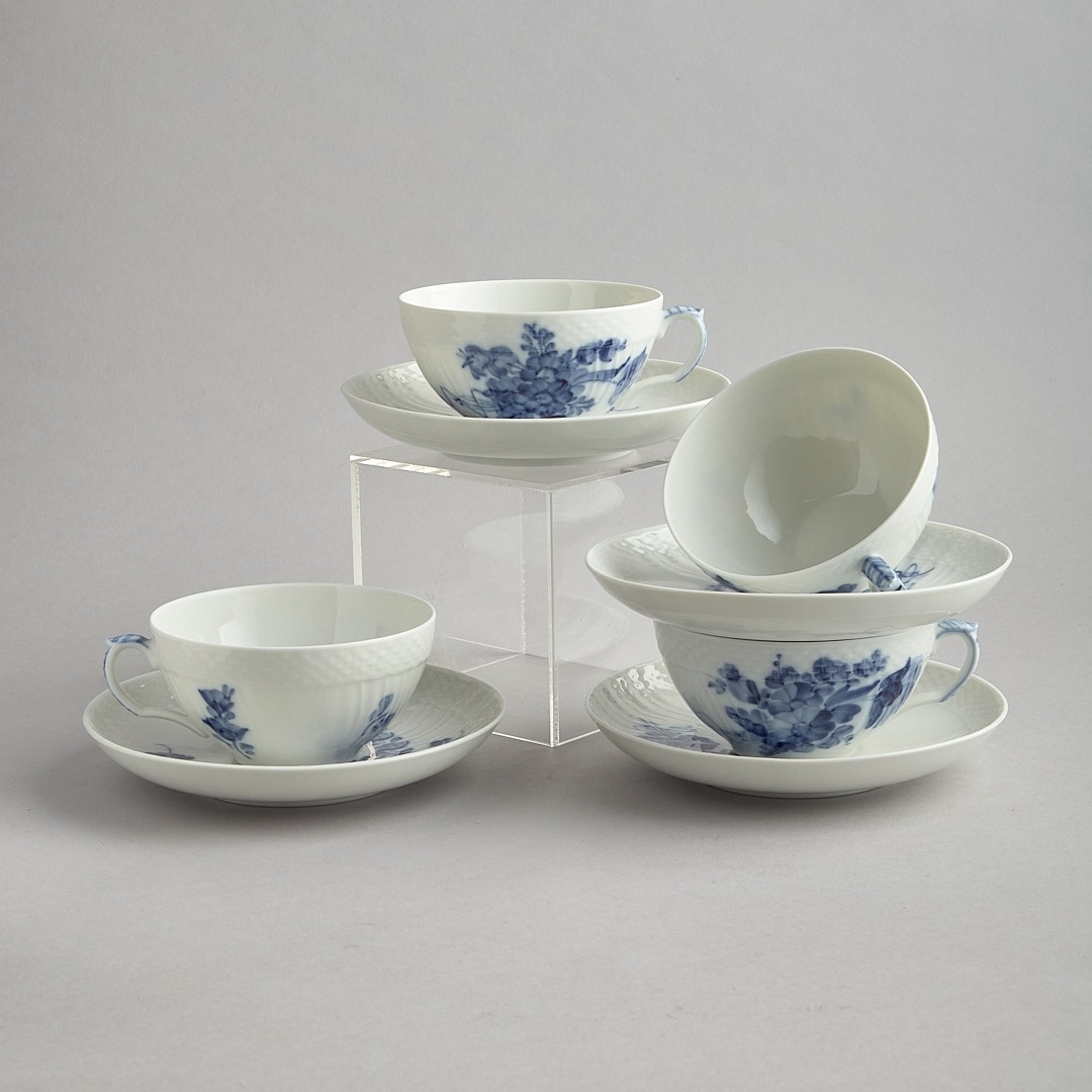 Blå Blomster tekoppar med fat  4 st