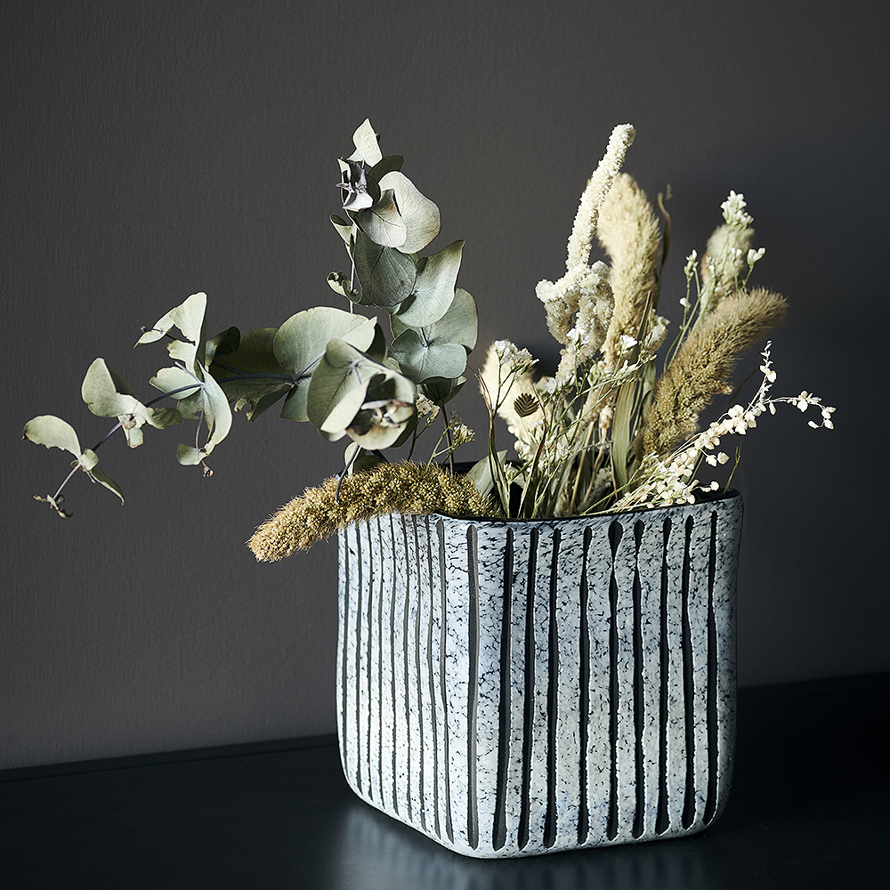 Surat Kruka 12 cm Svart