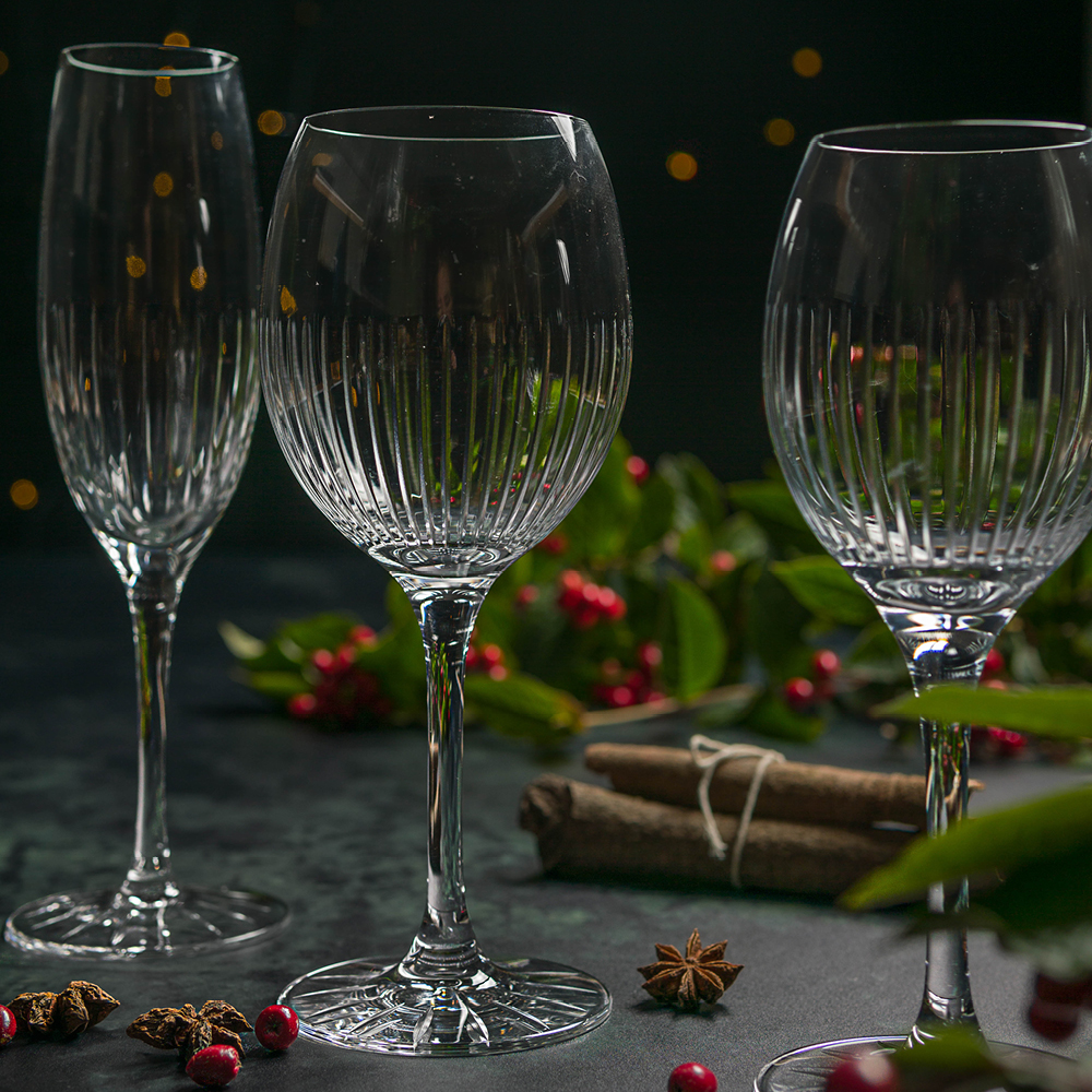 Alba Fine Line Vitvinsglas 32 cl Klar