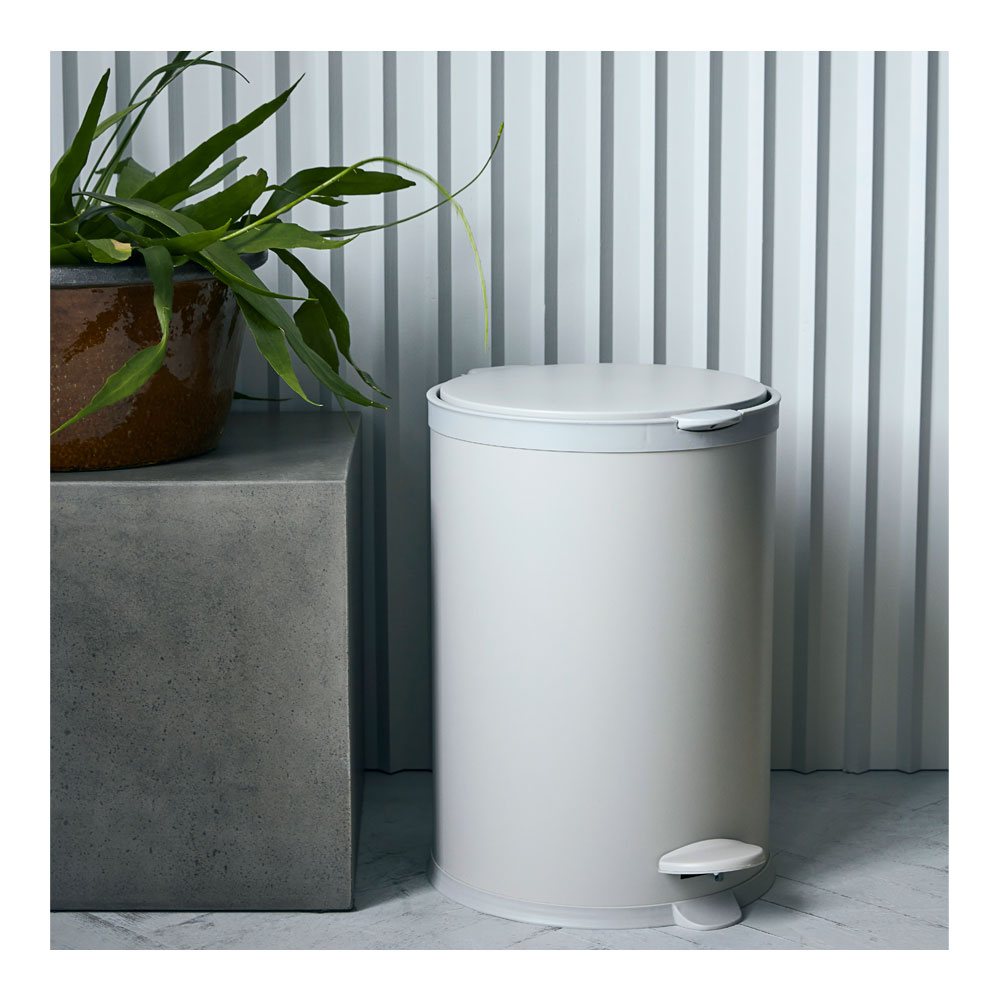 Eda Papperskorg med pedal 45,5x41 cm Offwhite