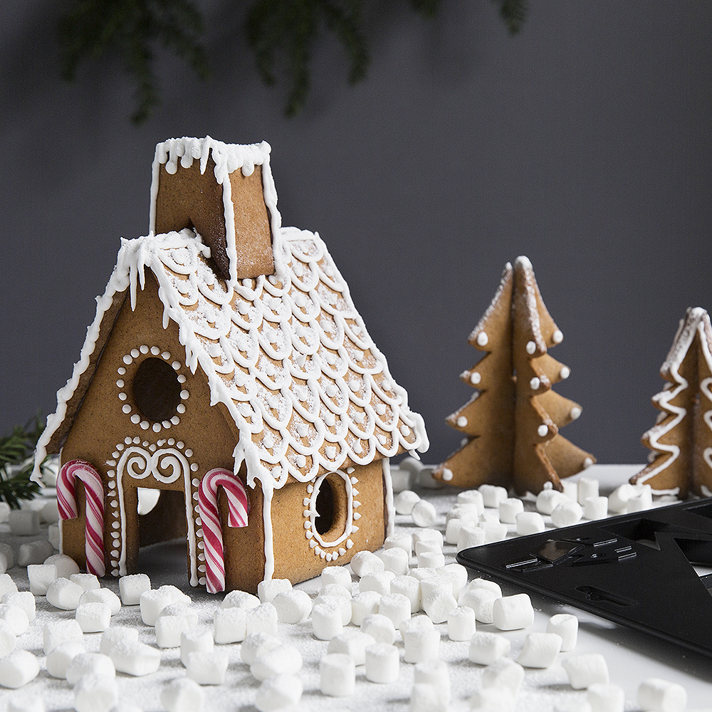 Utskärare hus 28,5 cm