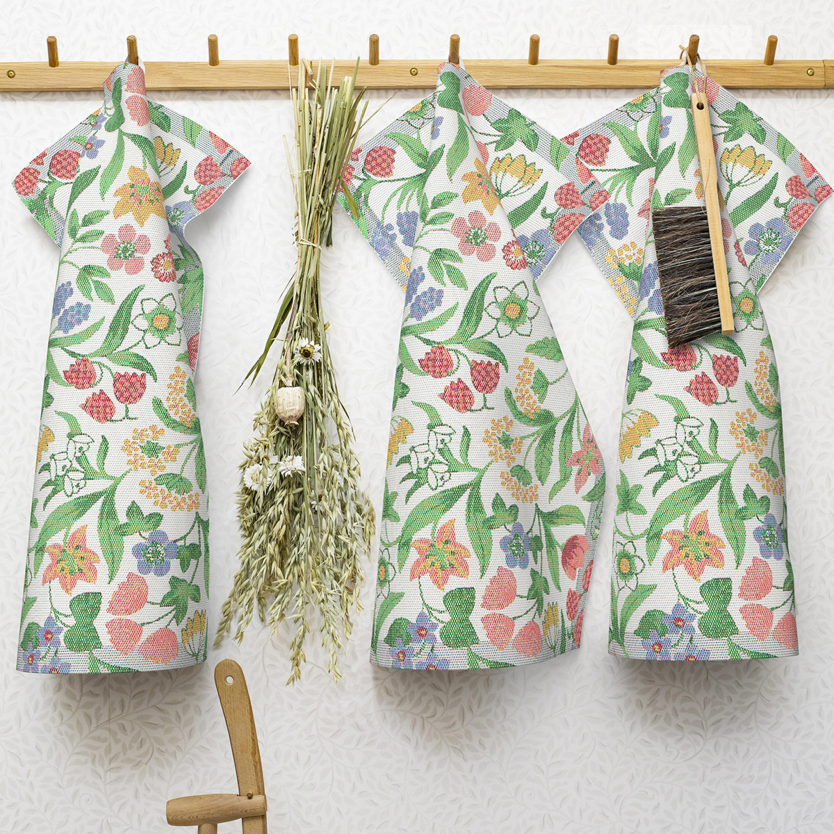 Springtime Kökshandduk 35x50 cm Flerfärgad