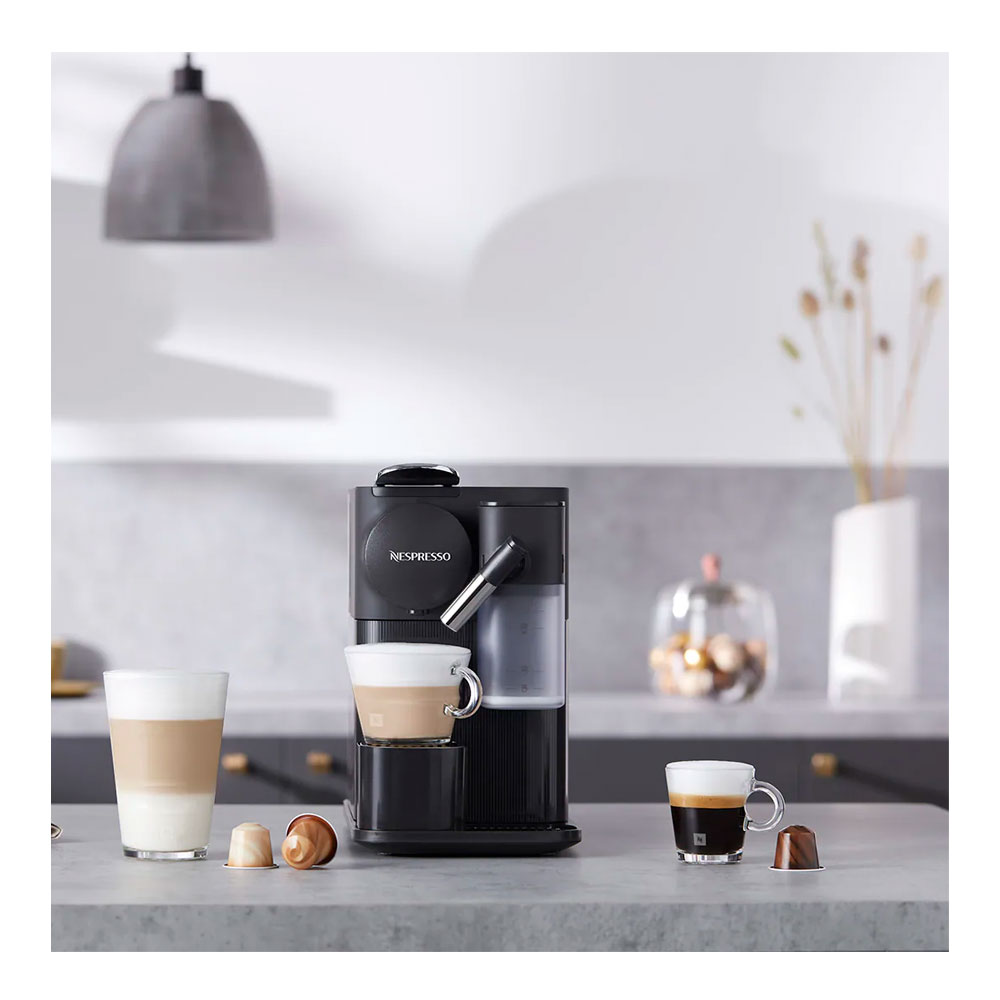 Nespresso Lattissima One Svart