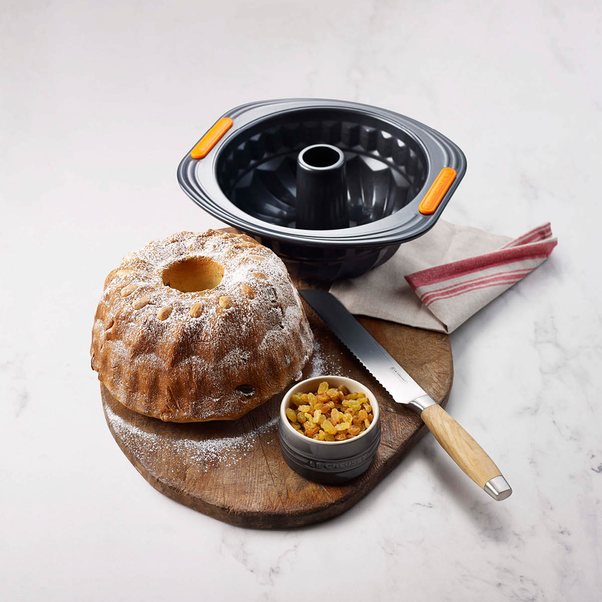 Non-stick bakform 22 cm matte black