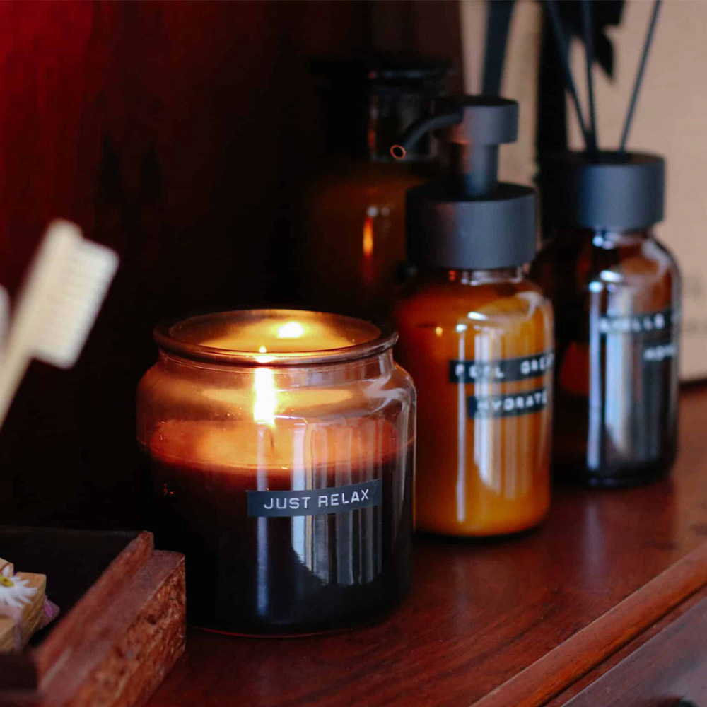 Cedarwood Doftljus Just relax 9,5 cm Brun