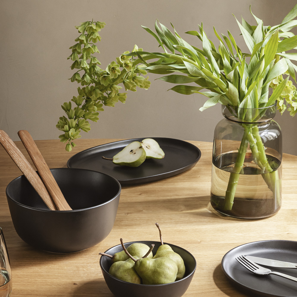 Nordic Kitchen Tallrik Oval 32 cm Svart