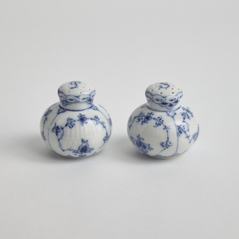 SÅLD "Musselmalet" Salt och Pepparkar