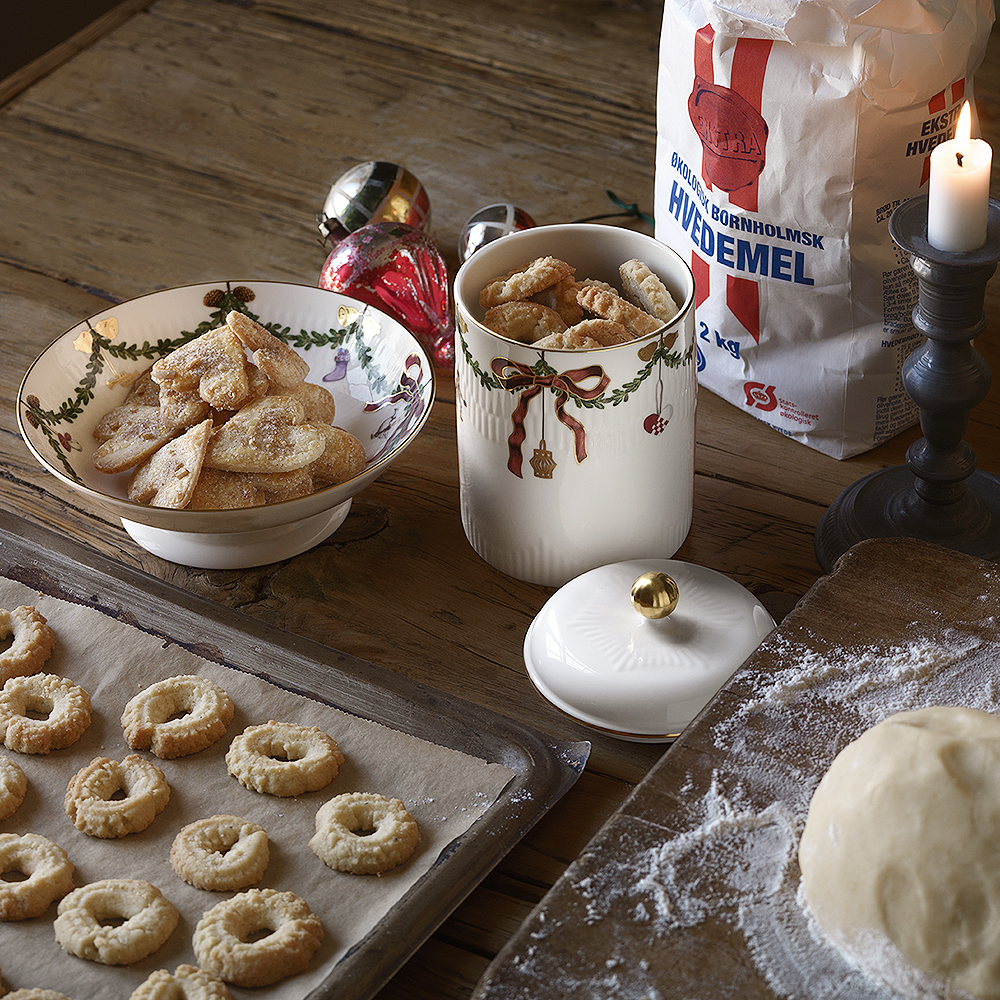 Star Fluted Christmas Årsburk med lock