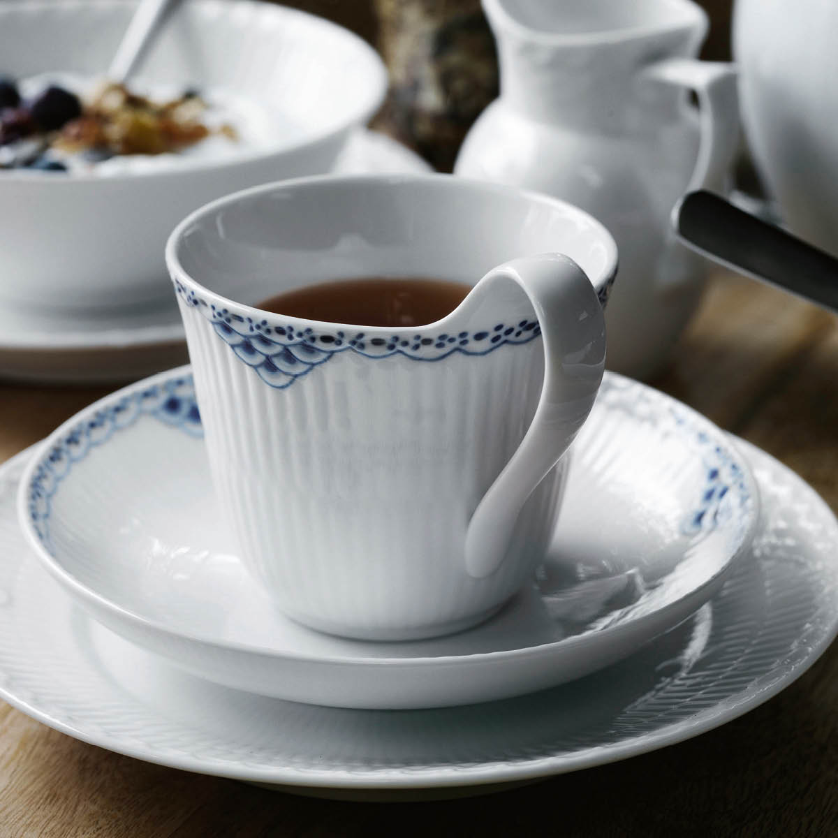 Princess Kopp med högt handtag + fat 25 cl