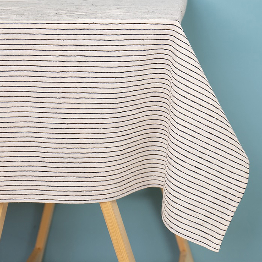 Bangladesh Collection Duk 140x260 cm Eco Thinstripe Svart