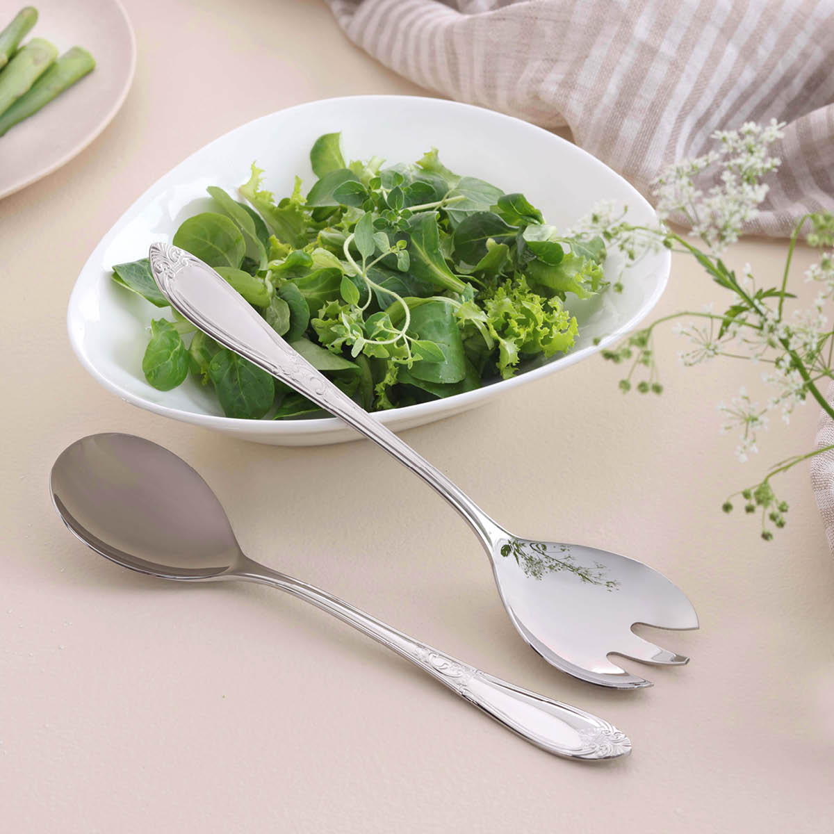 Nina Salladsset 2 delar