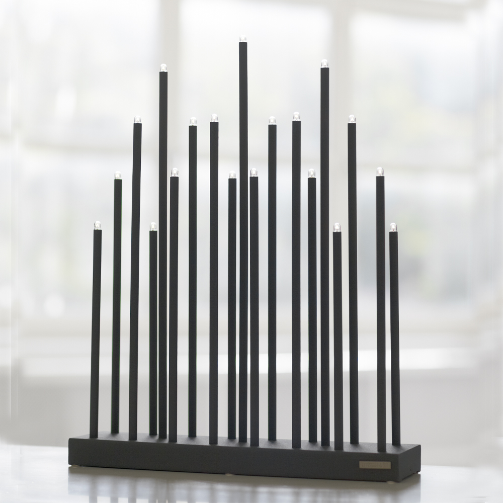 Elflugan Adventsljusstake Grande 50x12,5 cm Kolsvart