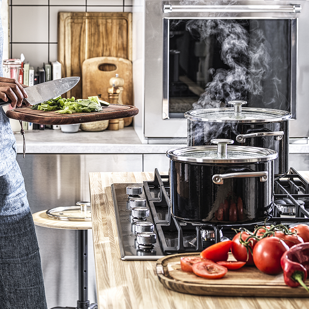 KitchenAid Steel Core Enamel Gryta med lock 3,7 L Svart