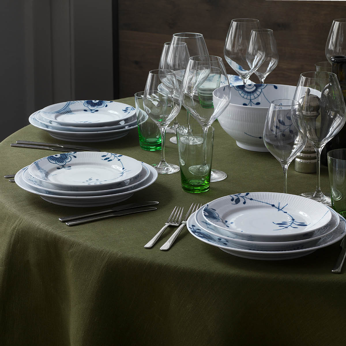 Blue Fluted Mega Tallrik flat 22 cm dekor nr 2