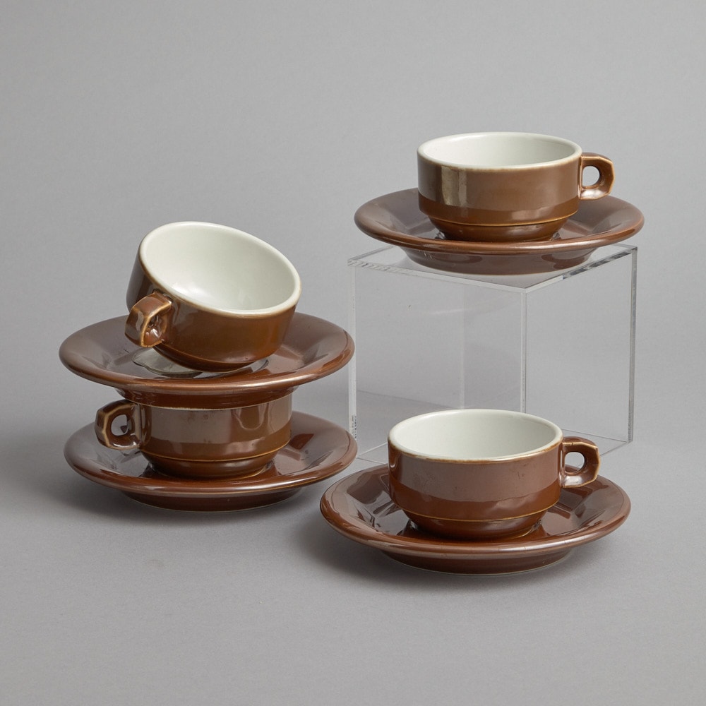 Kaffekoppar med fat 4st