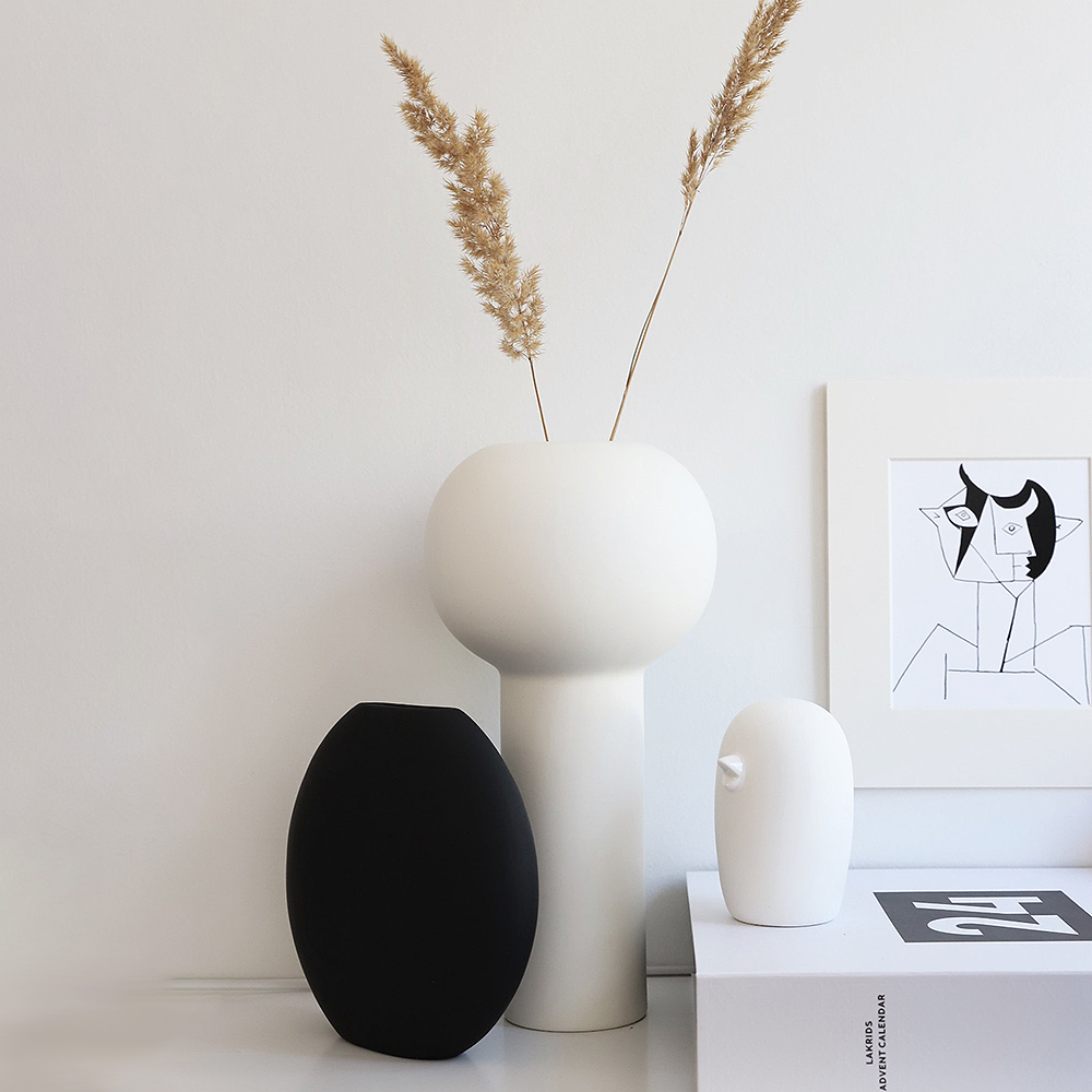 Pastille Vas 30 cm Svart