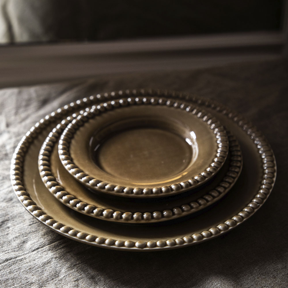 Daria Tallrik 22 cm Umbra