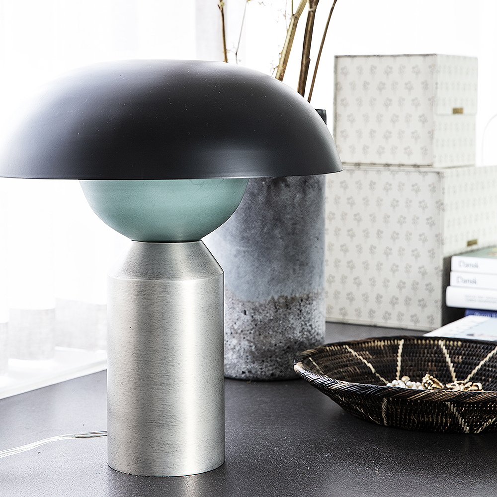 Little Fellow Bordslampa Svart/Grön 35 cm