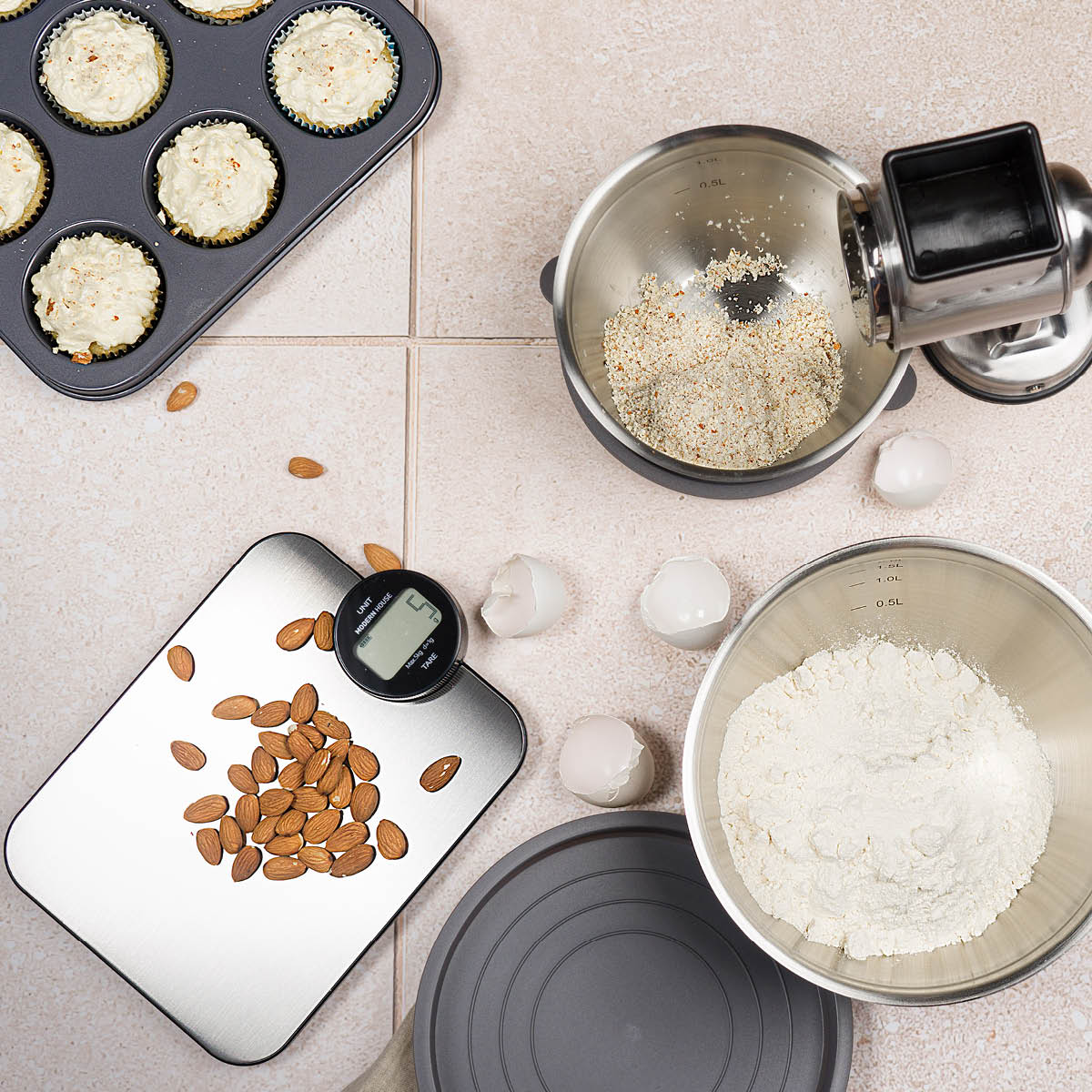 bAYk Köksvåg Dynamo Borstat Stål