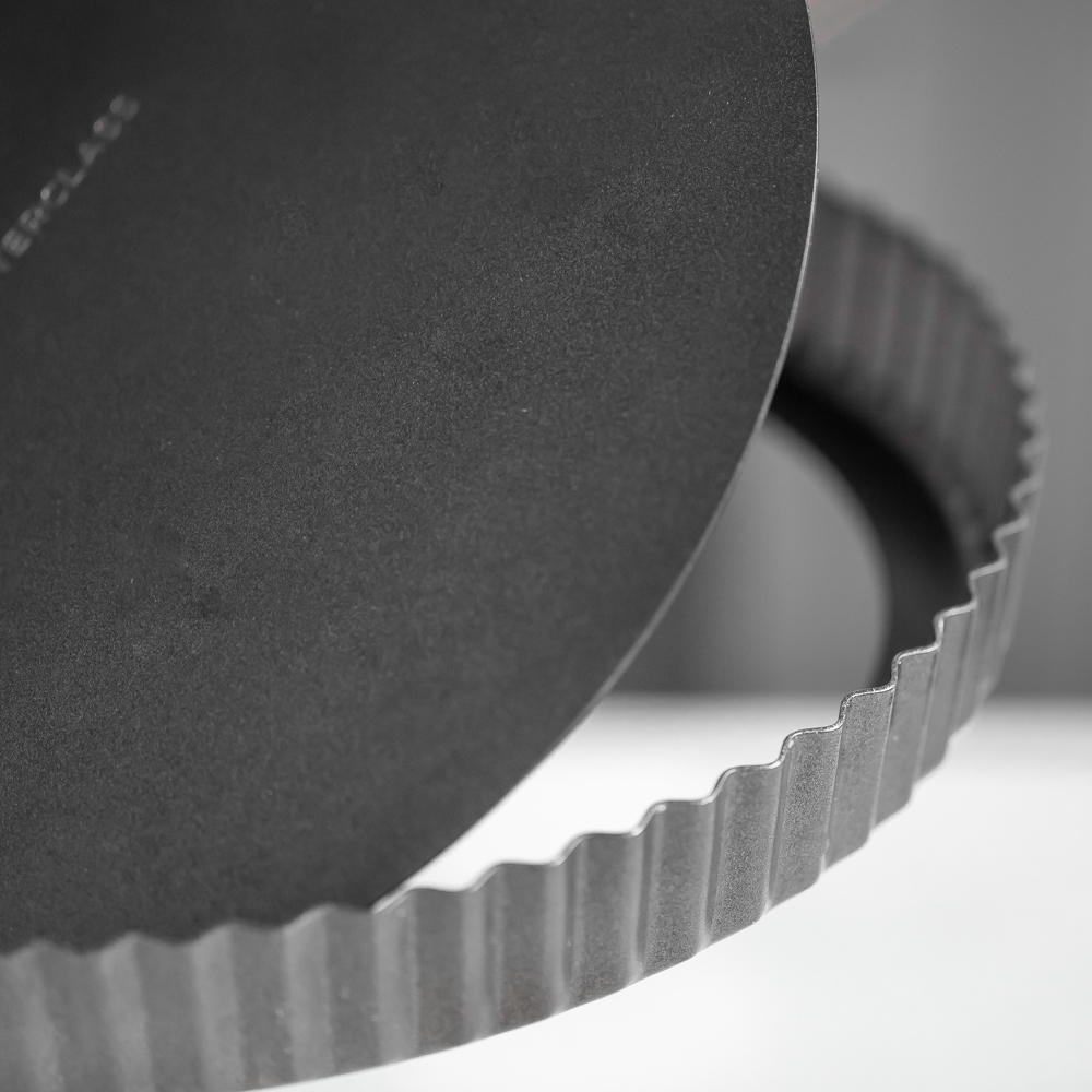 Pajform med löstagbar botten 23 cm