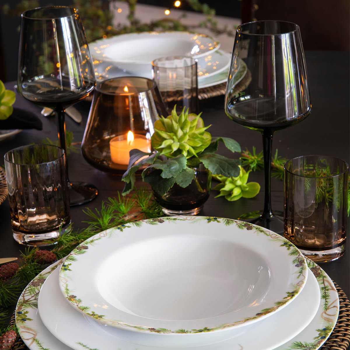 Nostalgi Djup Tallrik 23 cm Vit/Grön