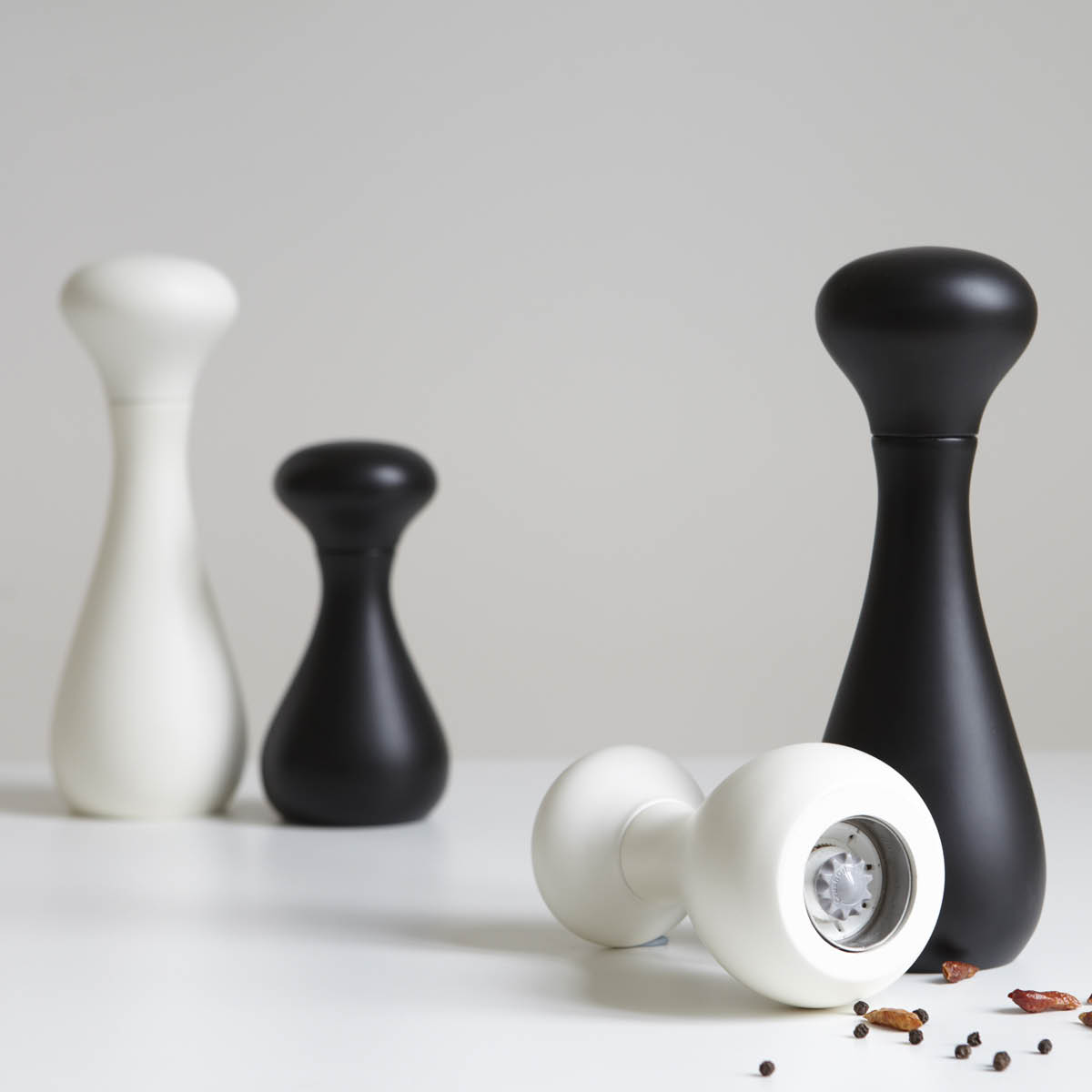 Flo Salt- & Pepparkvarn 16 cm Vit