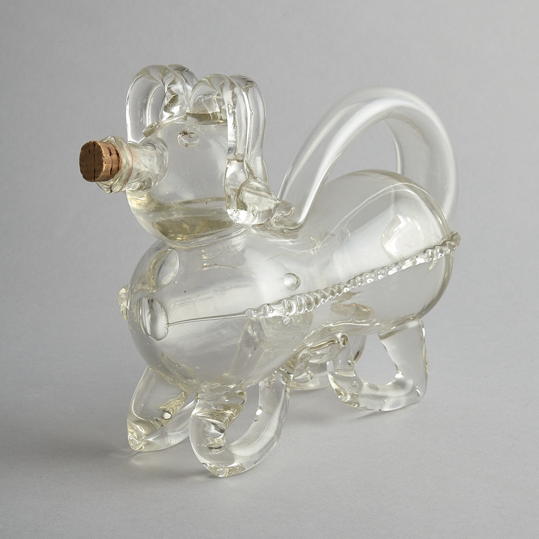 Fyllehund i klarglas