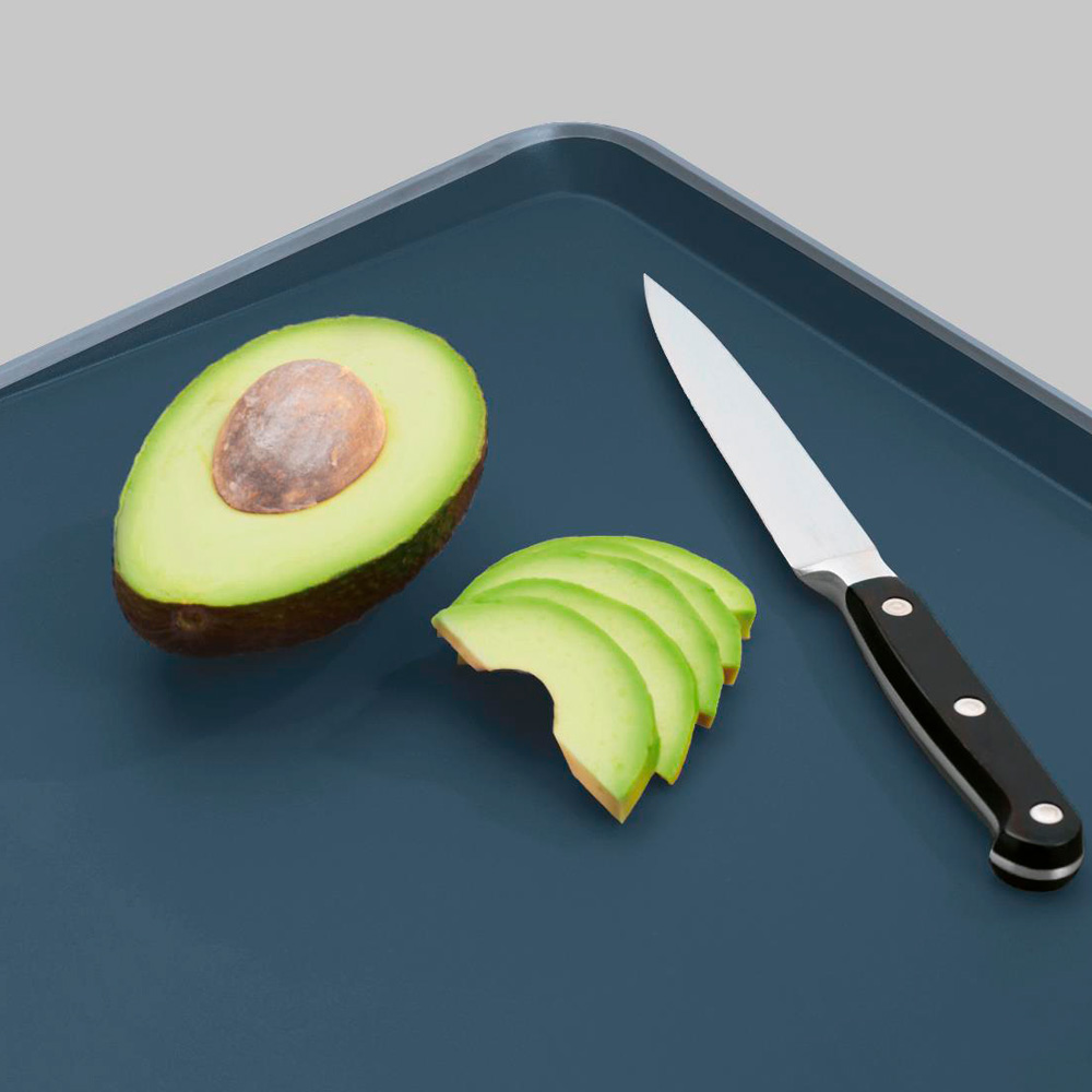 Cut & Carve Sky Skärbräda 37,5x29,5 cm Blå