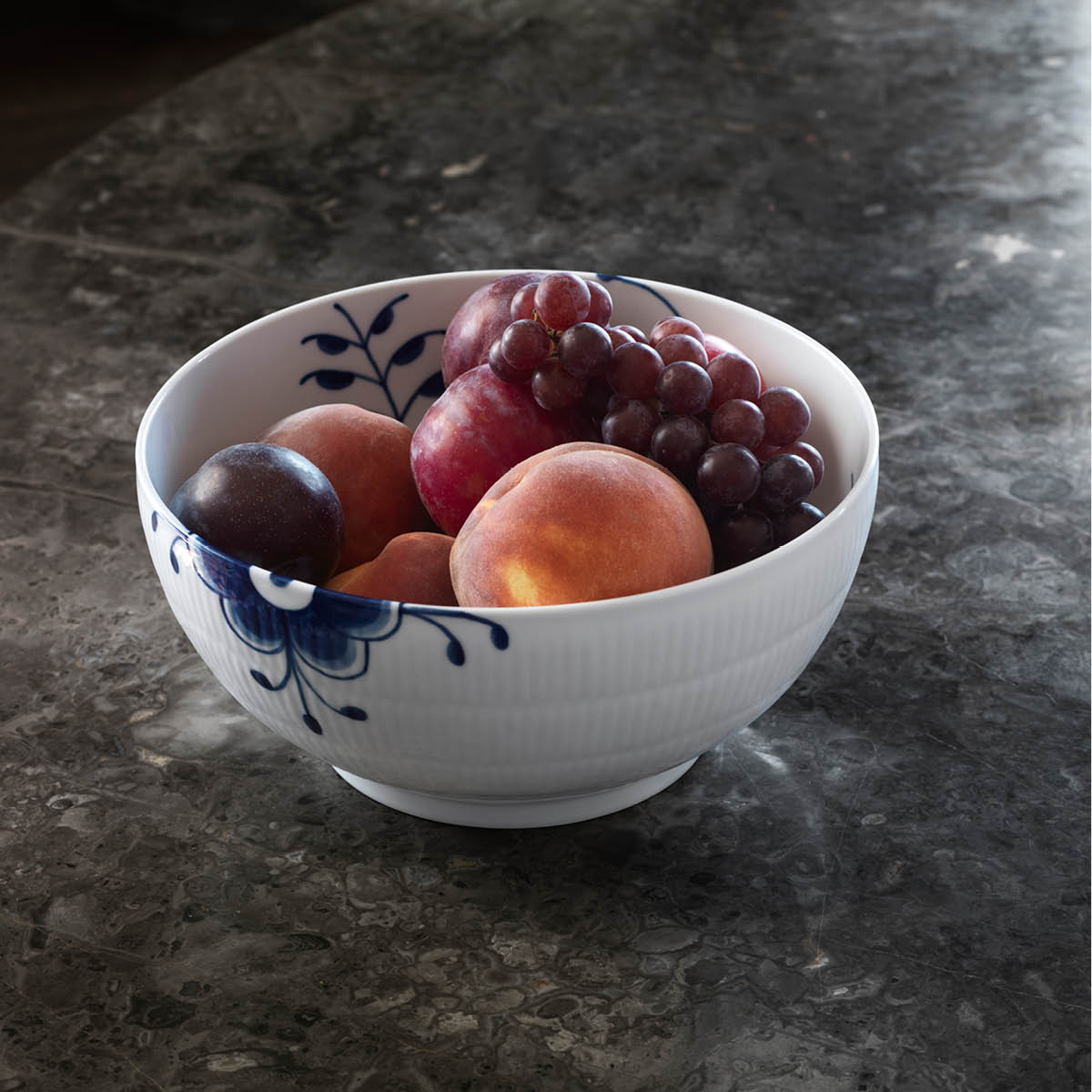 Blue Fluted Mega Skål 1,8 L 21 cm