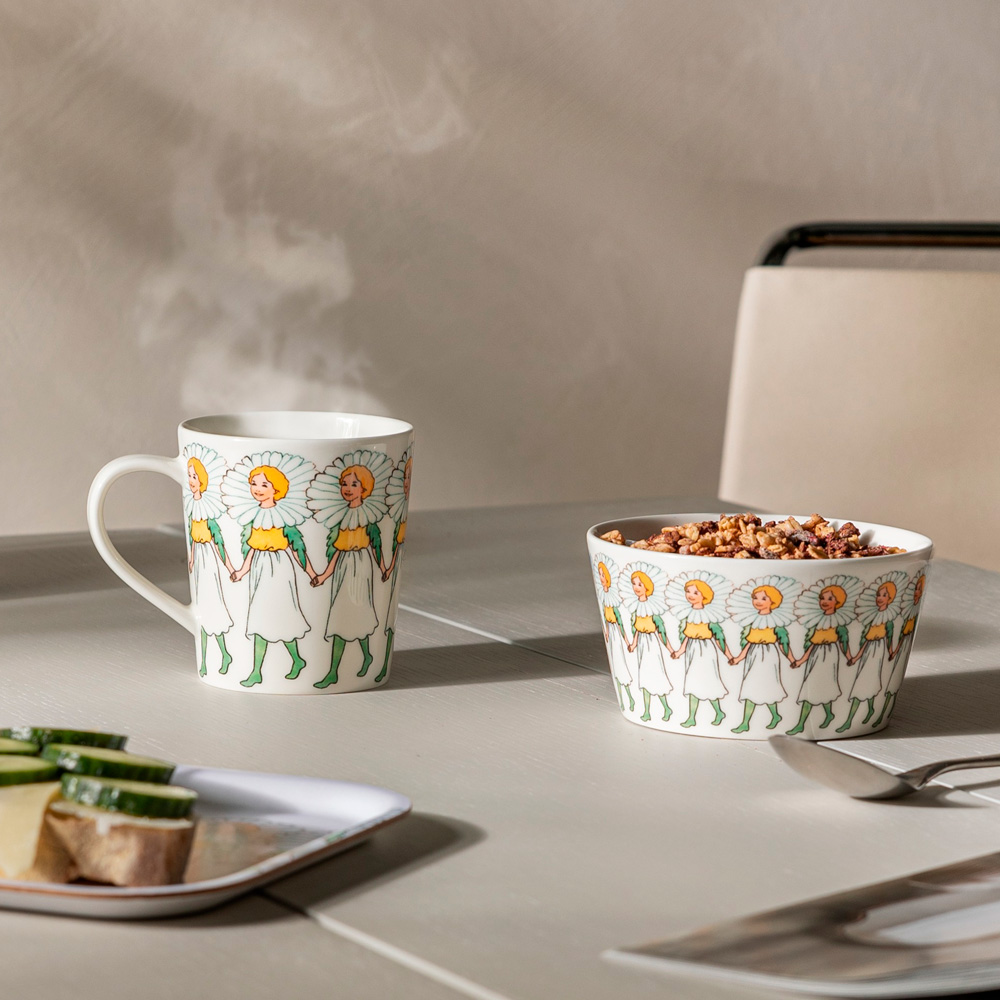 Elsa Beskow Mugg/&ouml;ra 40 cl Pr&auml;stkrage