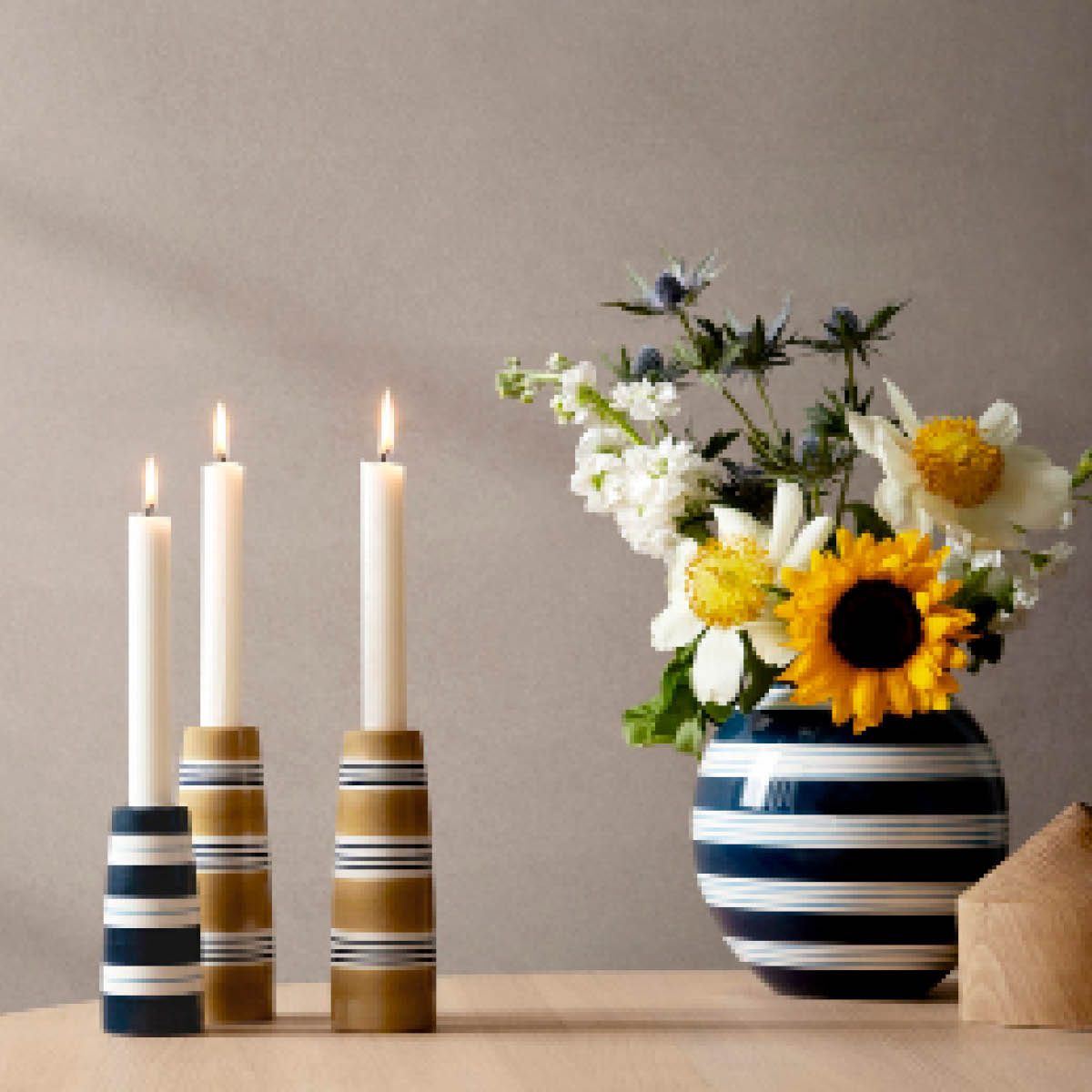 Omaggio Nuovo Ljusstake 12 cm Mörklblå