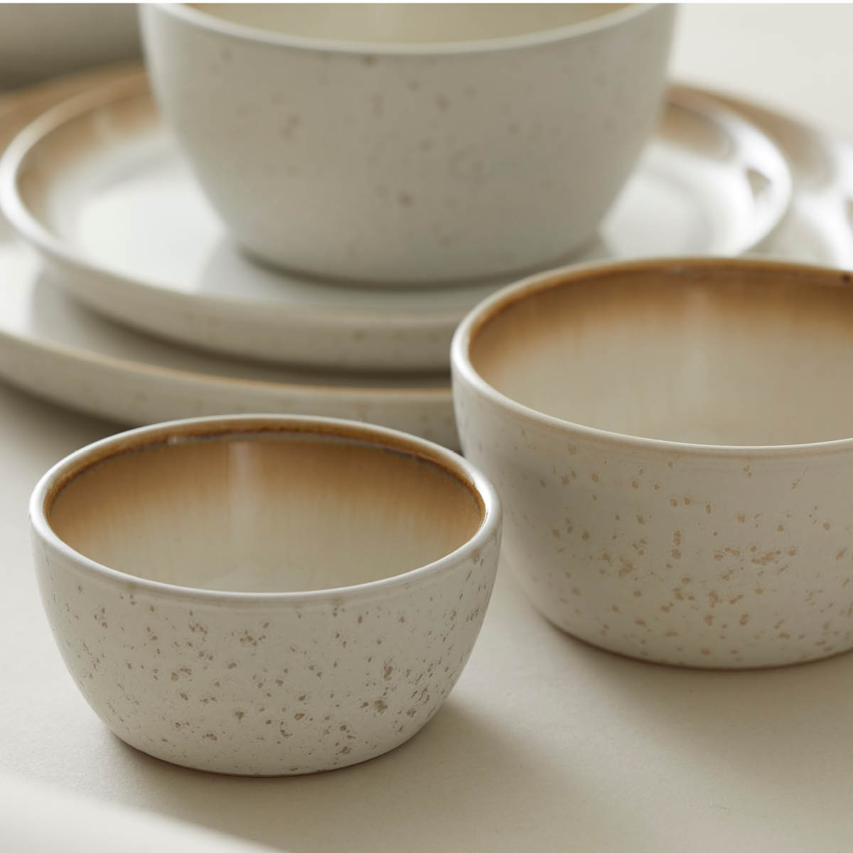 Skål 14 cm Gräddvit