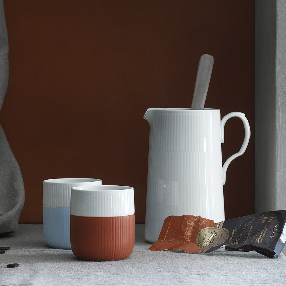 Fluted Contrast Mugg 33 cl Duvblå