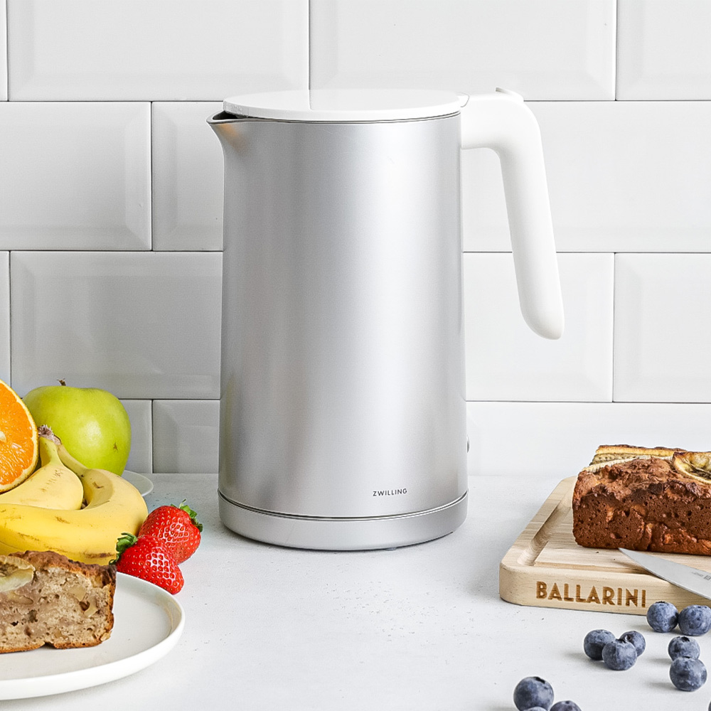 Enfinigy Vattenkokare 1,5 l Silver