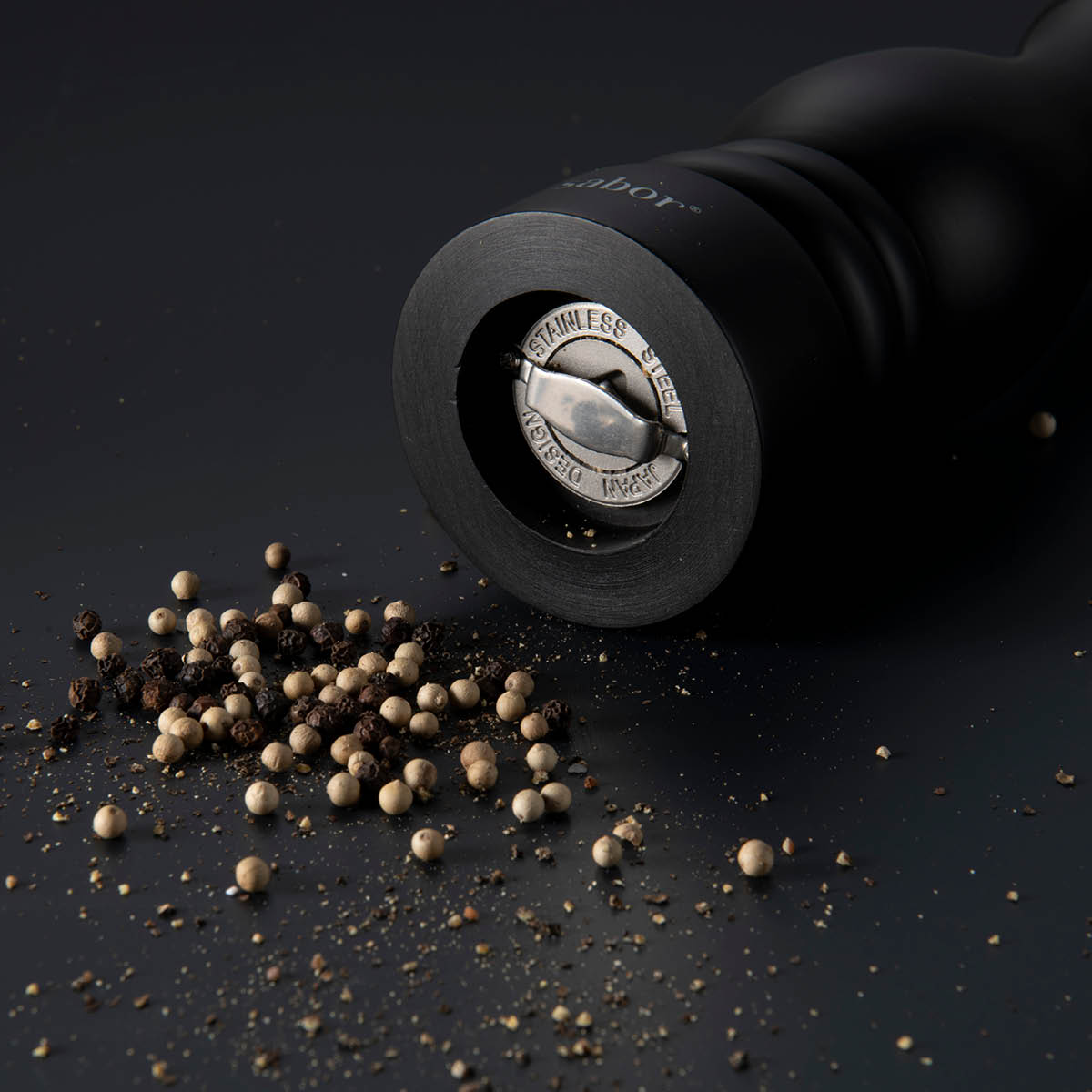 Pepparkvarn 30 cm Matt Svart