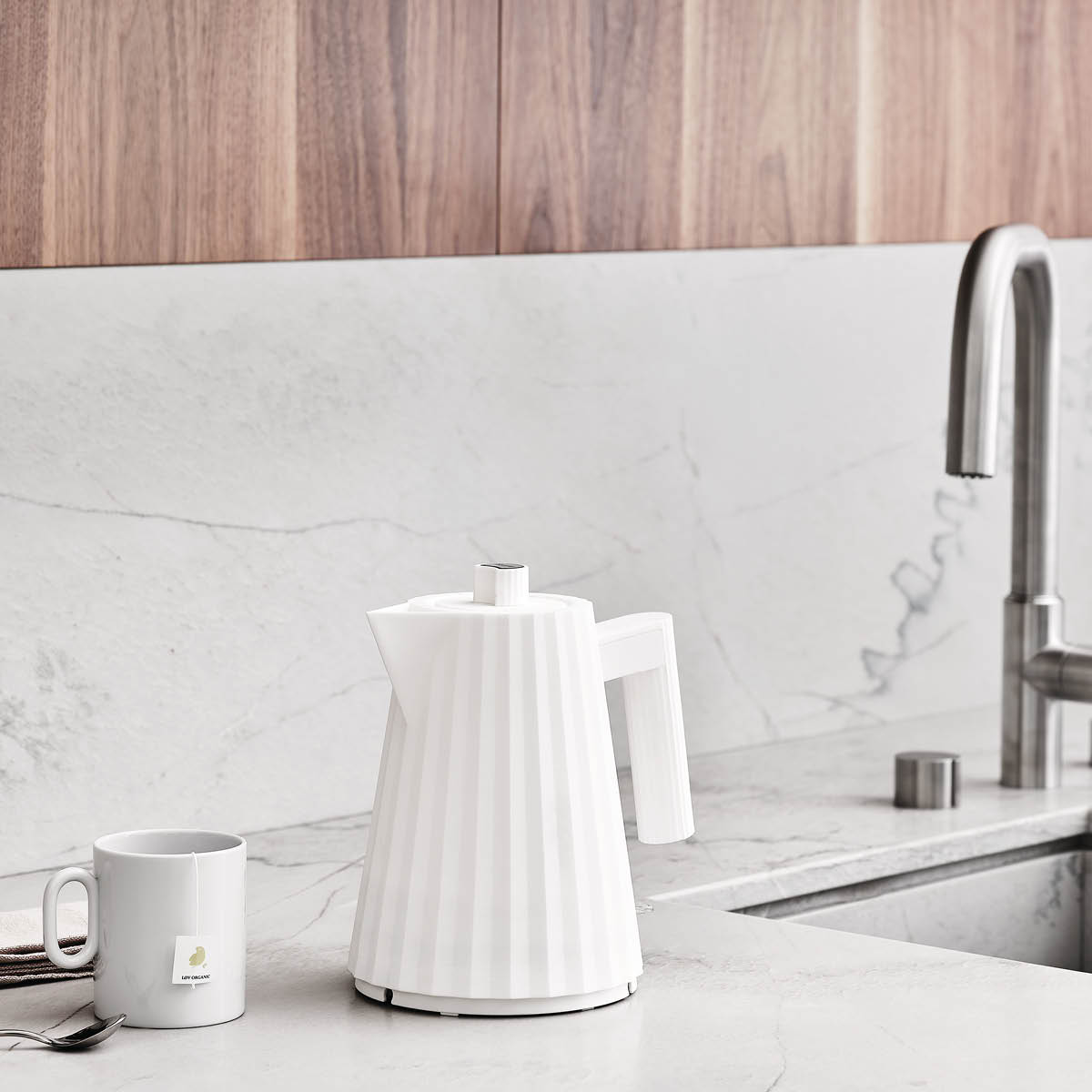 Plissé Vattenkokare 1 L Vit