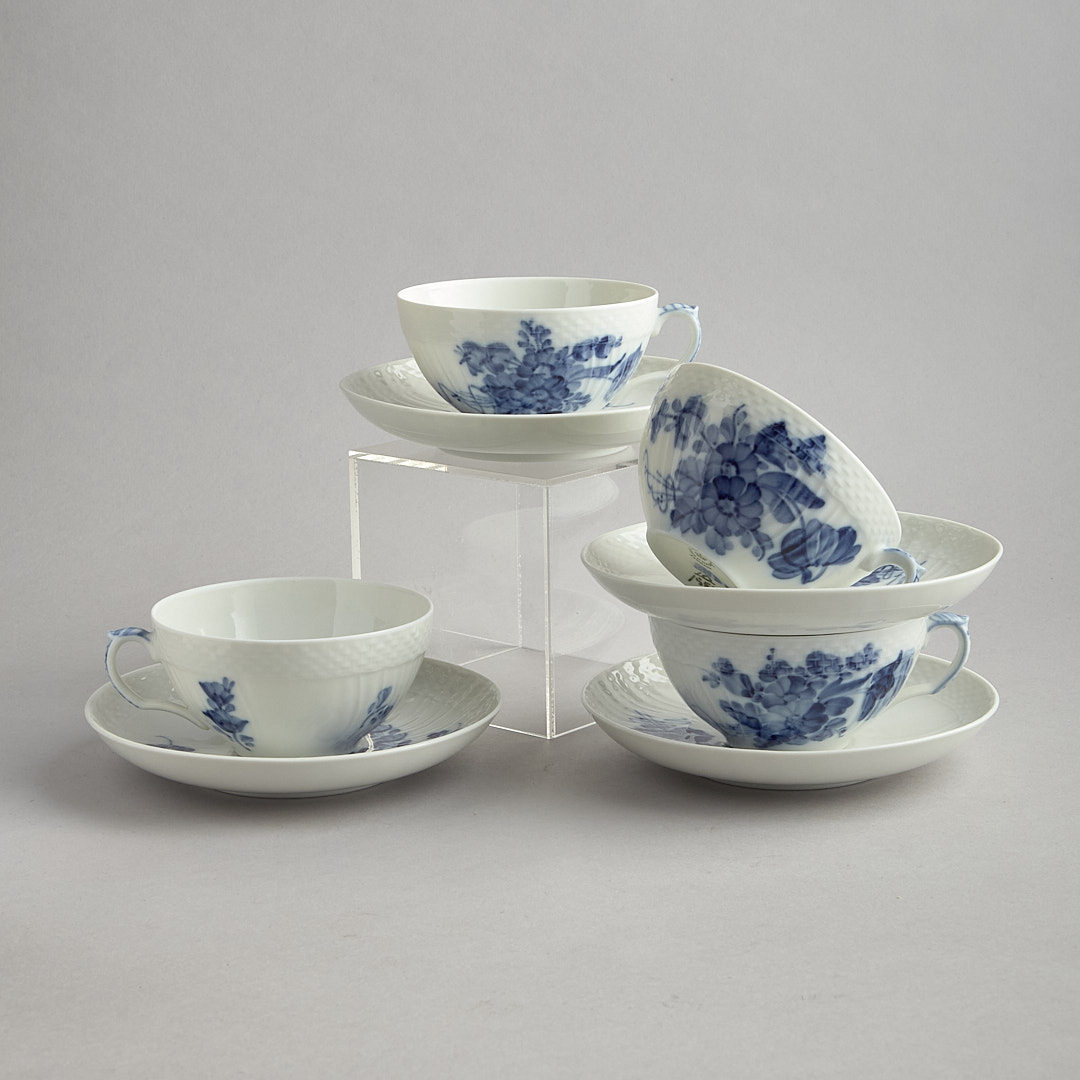 Blå Blomster tekoppar med fat  4 st