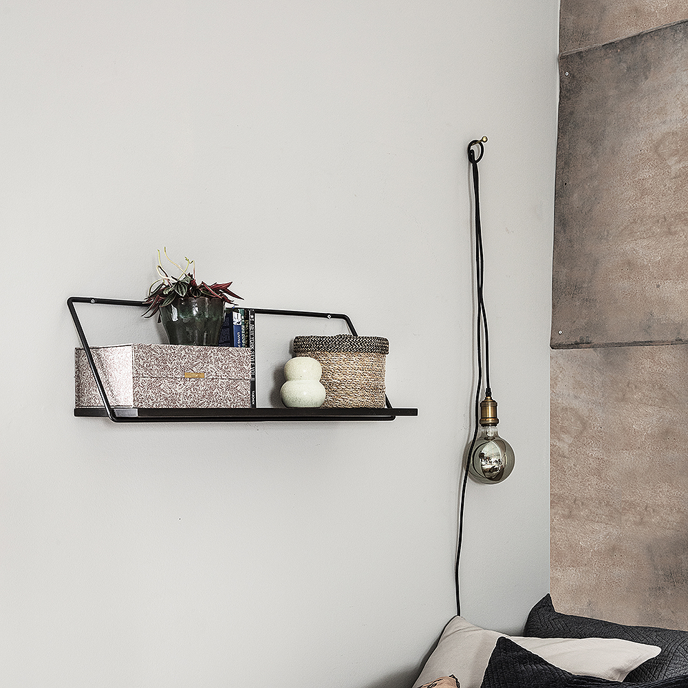 Wired Hylla 70 cm Svart